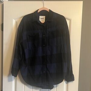 Aerie flannel size M